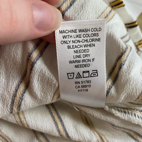 Off the Shoulder Yellow & Black Shirt - Picture 3 of 15